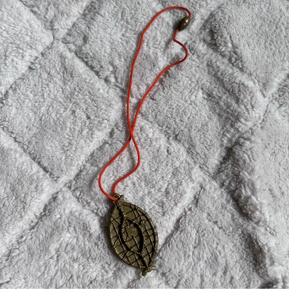 Vintage Disney | Plastic Dreamcatcher Medallion Necklace for girls